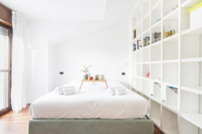 Easylife -Accogliente unità su due livelli a Isola Milano